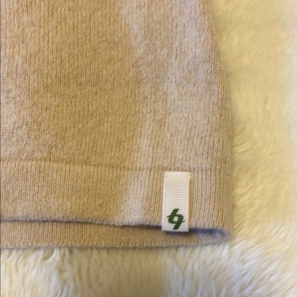 Lija Cream Lambswool-blend Golf Sweater Vest with V-neck and Striped Back | M - Picture 4 of 6